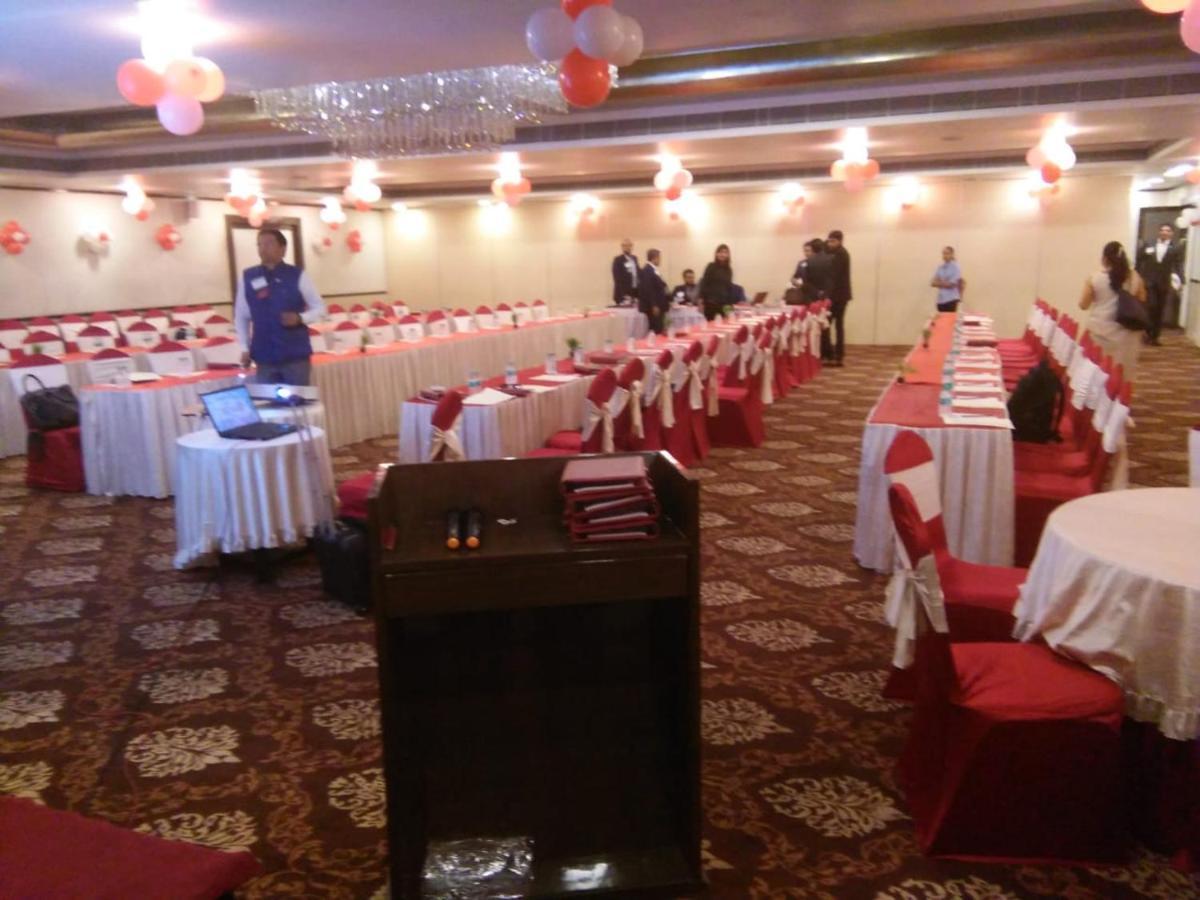 The Fern Residency Rajkot Hotel Luaran gambar