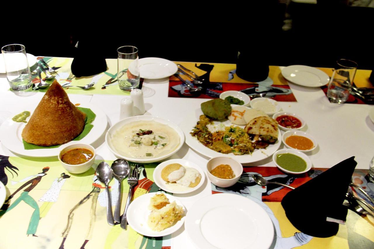 The Fern Residency Rajkot Hotel Luaran gambar