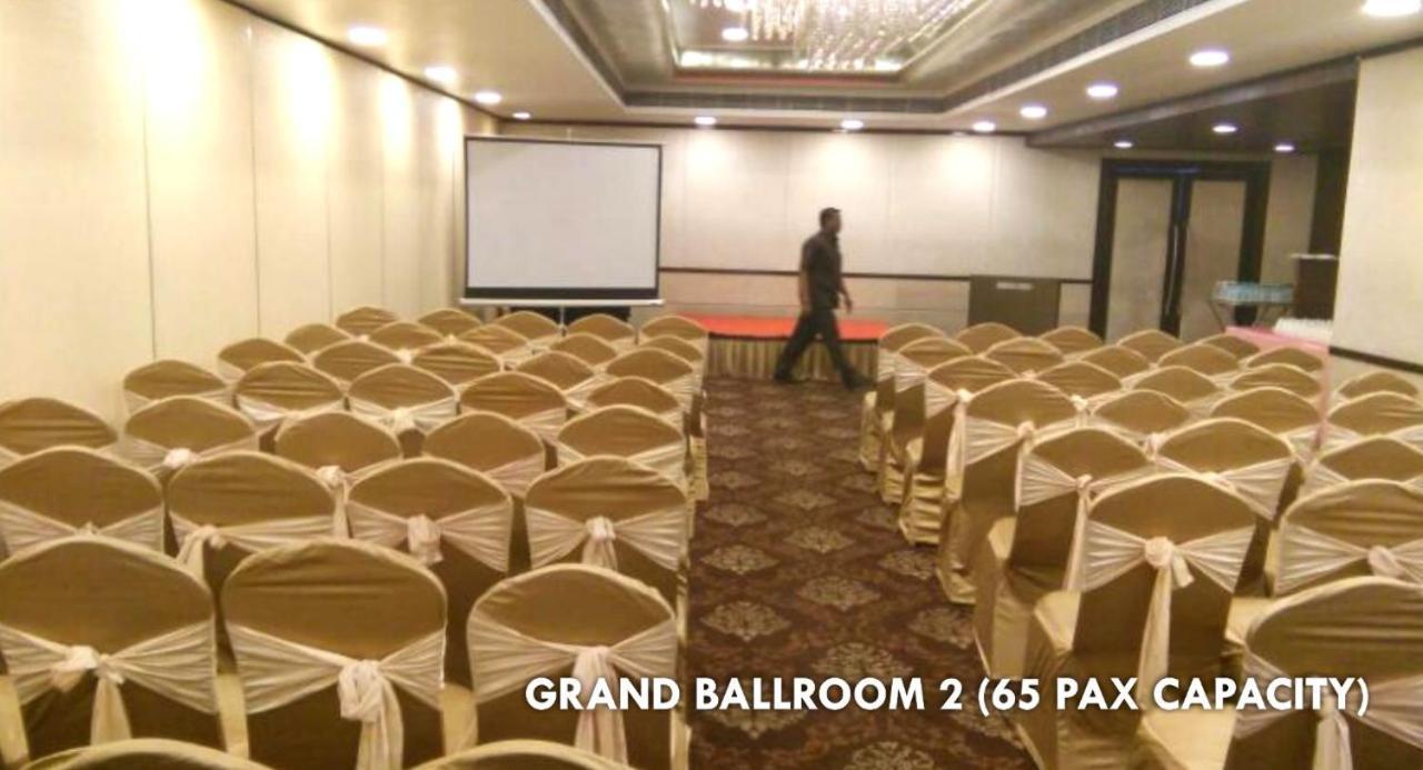 The Fern Residency Rajkot Hotel Luaran gambar