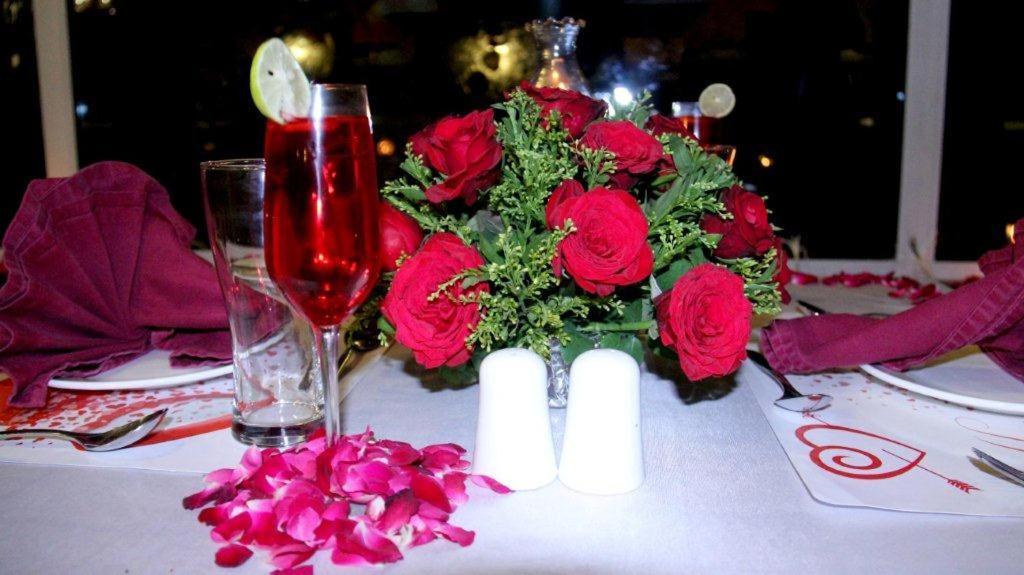 The Fern Residency Rajkot Hotel Luaran gambar