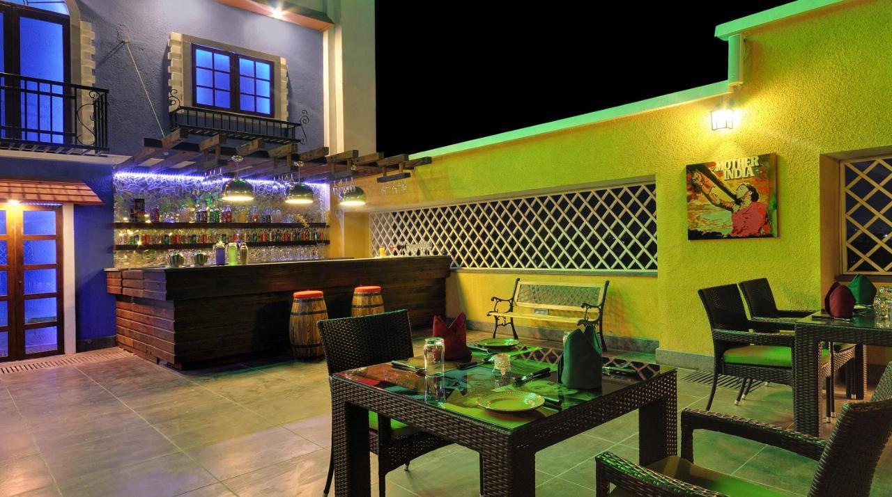 The Fern Residency Rajkot Hotel Luaran gambar