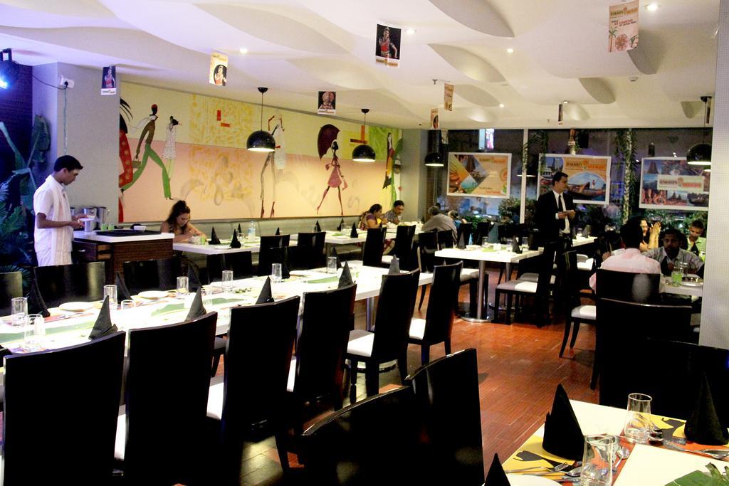 The Fern Residency Rajkot Hotel Luaran gambar