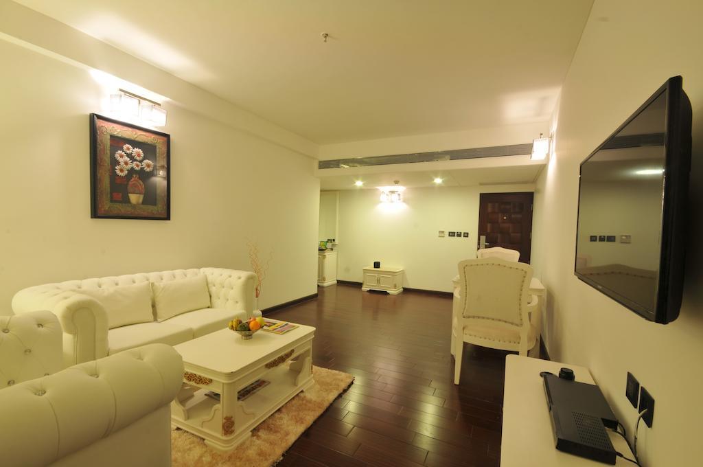 The Fern Residency Rajkot Hotel Luaran gambar