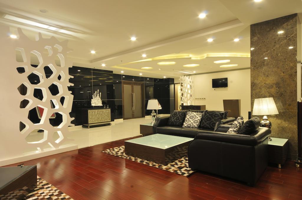 The Fern Residency Rajkot Hotel Luaran gambar