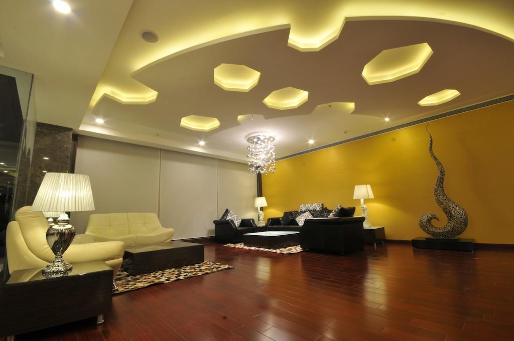 The Fern Residency Rajkot Hotel Luaran gambar